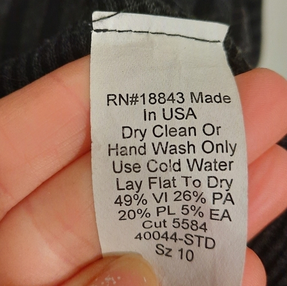 People Like Frank Gray Striped Sweater 10 - Picture 5 of 5